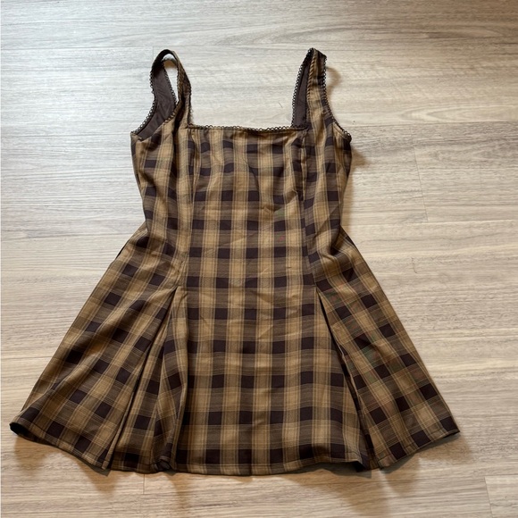 Plaid dress - Picture 1 of 2